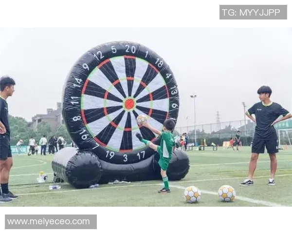 趣味足球飞镖：融合运动与娱乐的全新竞技体验