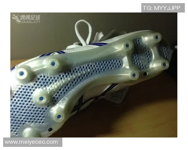 足球世界进价揭秘：如何影响球员转会与市场动态的深度分析